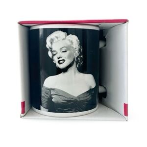 Marilyn Monroe Iconic Graphic Mug Gift Box
